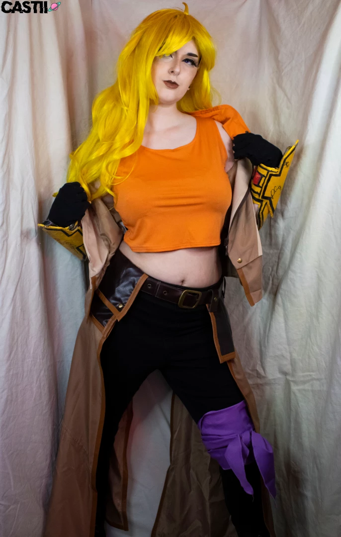 Yang finally taking some time to unwind and relax but first to strip part 2 