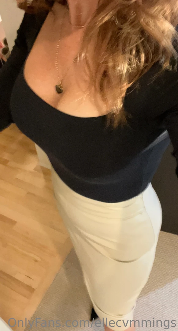 Hello fans it s teasemetuesday i ll start here this hot hotwife likes part 1 