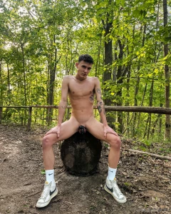 Being the dirty little slut i am