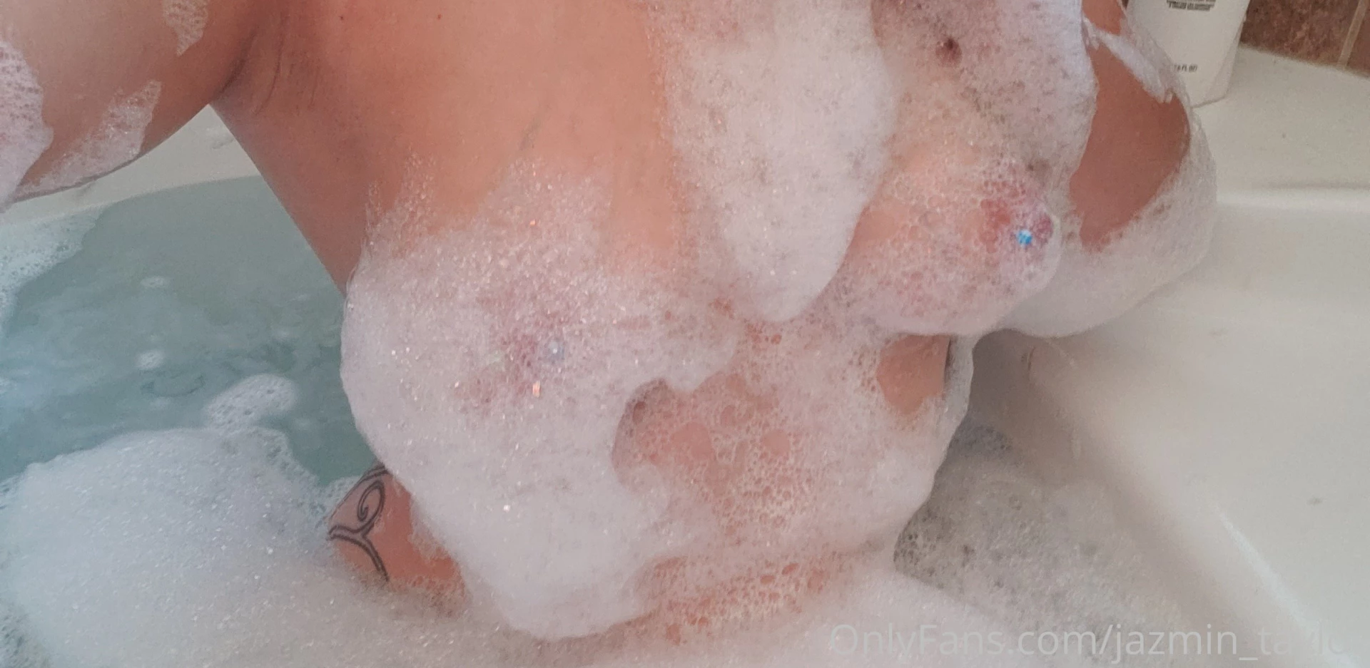 Bubble bath dont mind if i do 