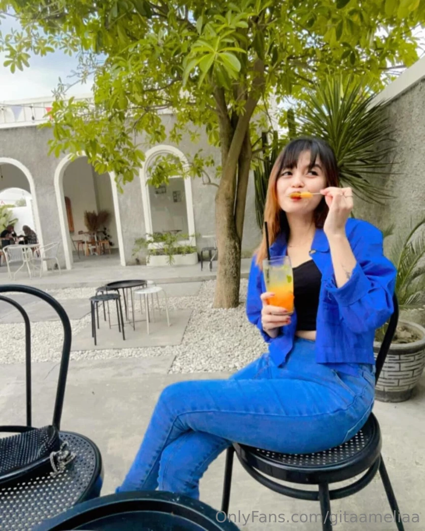 Gitaameliaa part 160248 