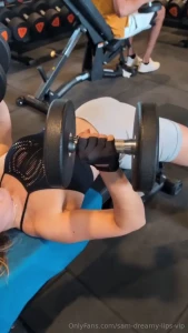 That s 14 kg per dumbbell which is not my max but still impressive