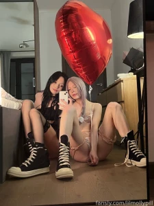 Fallenemoangel and i love the same shoes fyp 2girls lesbian animegirl part 2