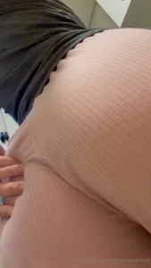 Wanna grab this booty part 2