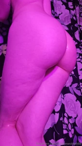5 slow motion ass videos and 18 more pics to follow from this colorful