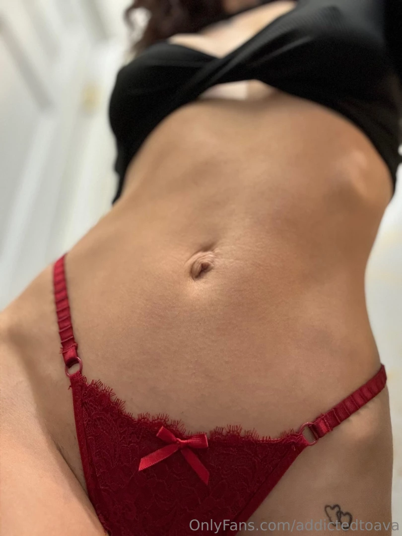 I absolutely love red and black isn t it hot 