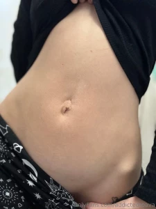 Want a custom photo or video i m open to suggestions message me ideas part 1