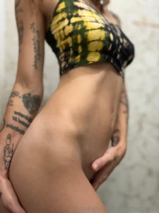 Do you like my tight little body part 1