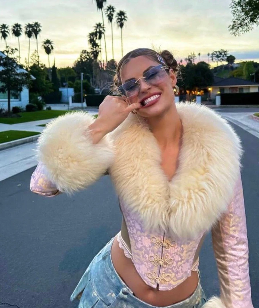 Felt cute might delete later part 100 