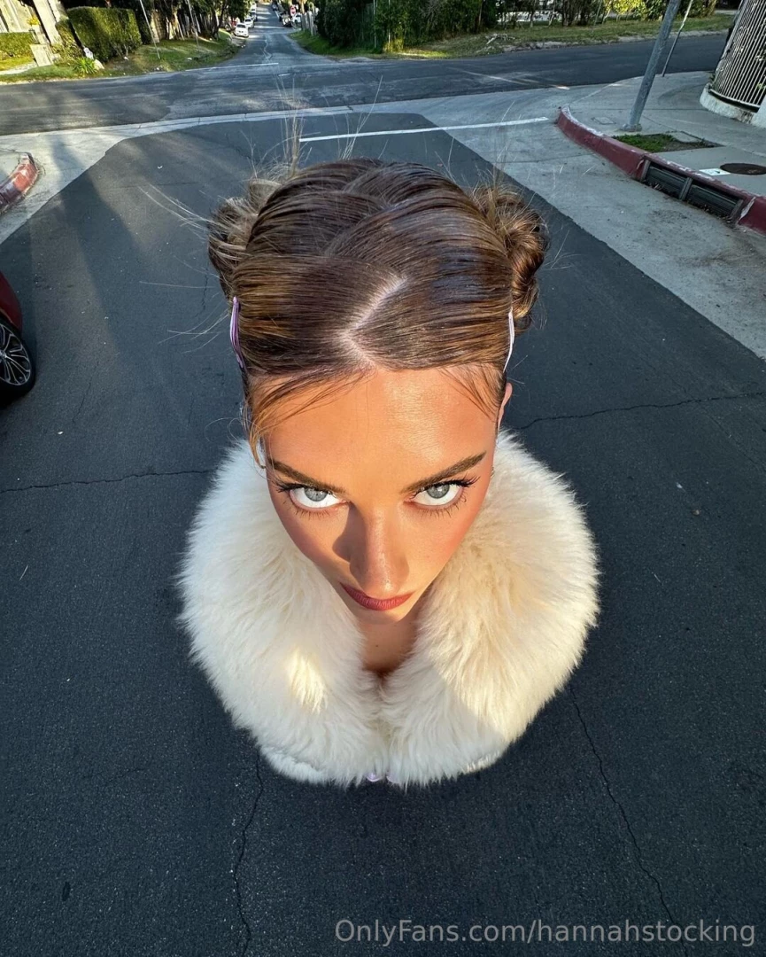 You got any games on your phonee 