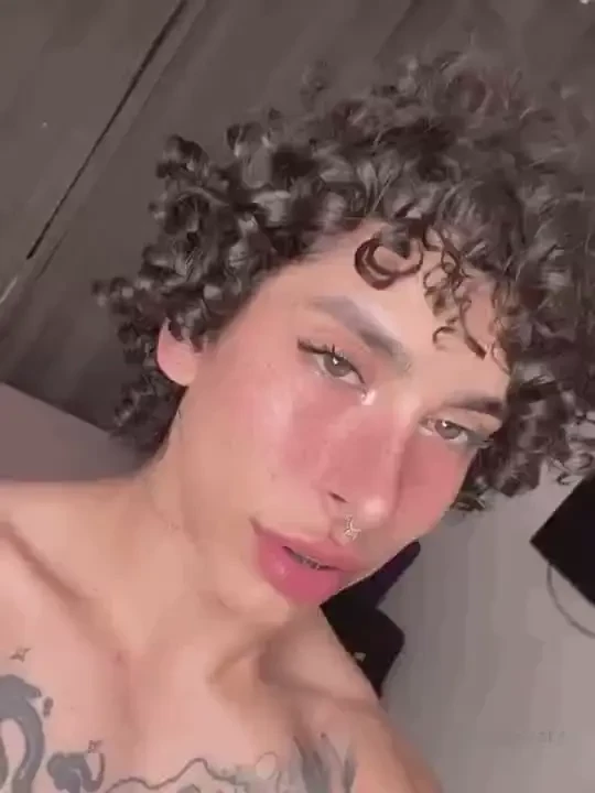 I hope you don t mind if i send you my nudes in your messages 