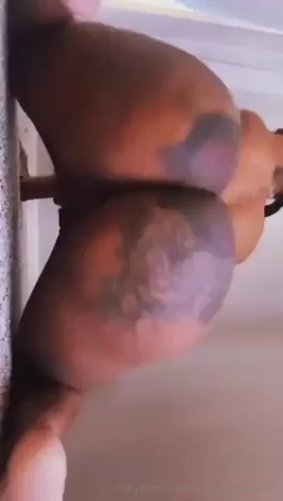 Redd she definitely most wanted on my list for head look how her lips part 1 