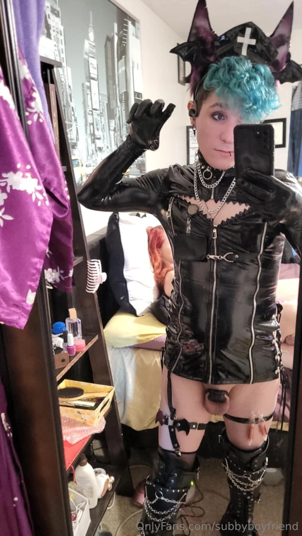 Rawr gt 3 one of the outfits a fan got us from our throne page link in 