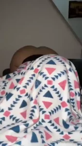 Por las noches soy este tipo de fantasma at night i am this kind of