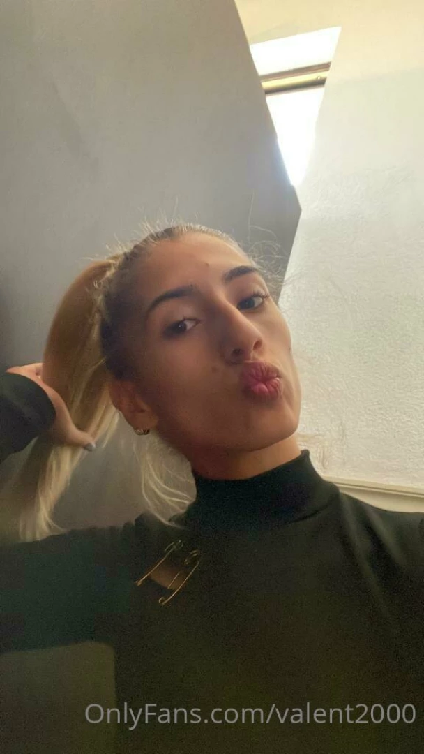 Https onlyfans com marika03 marika03 