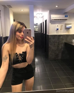 Wyd if you saw me at the bar