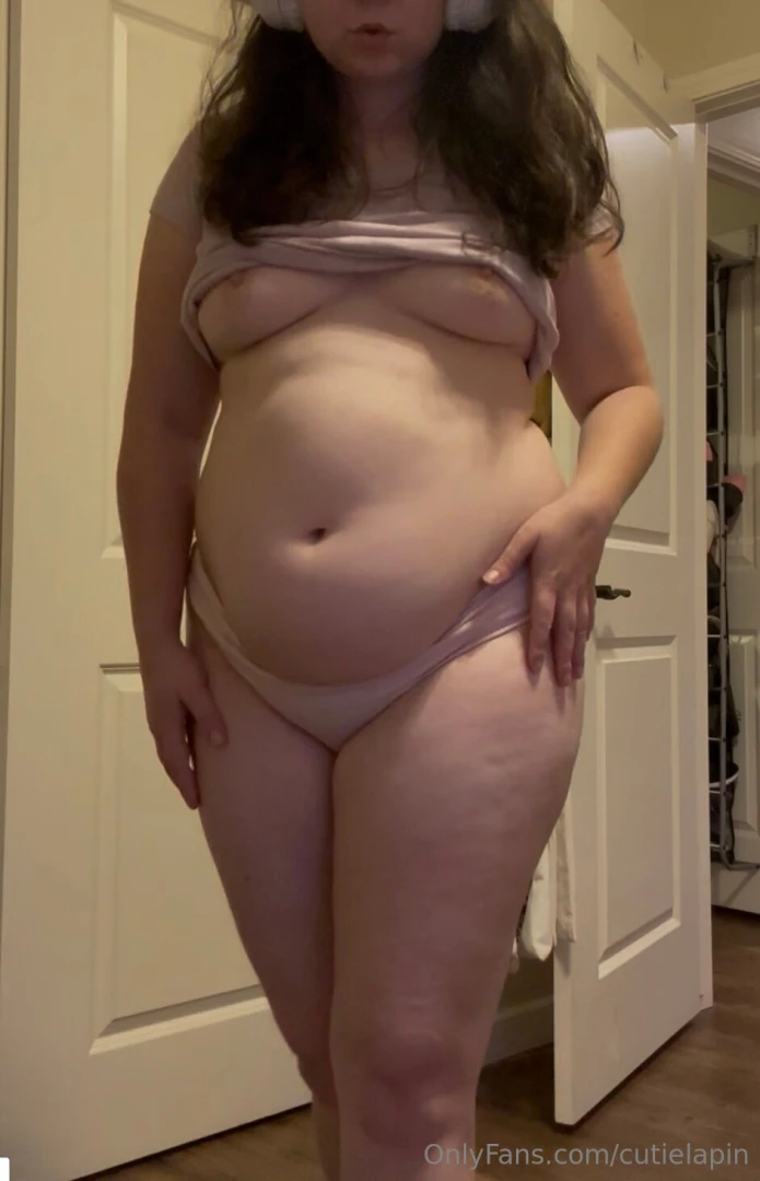 Damnnnn i m looking fat 