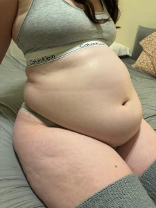 A lil photo shoot cause why not 3 belly ass and thighs part 13