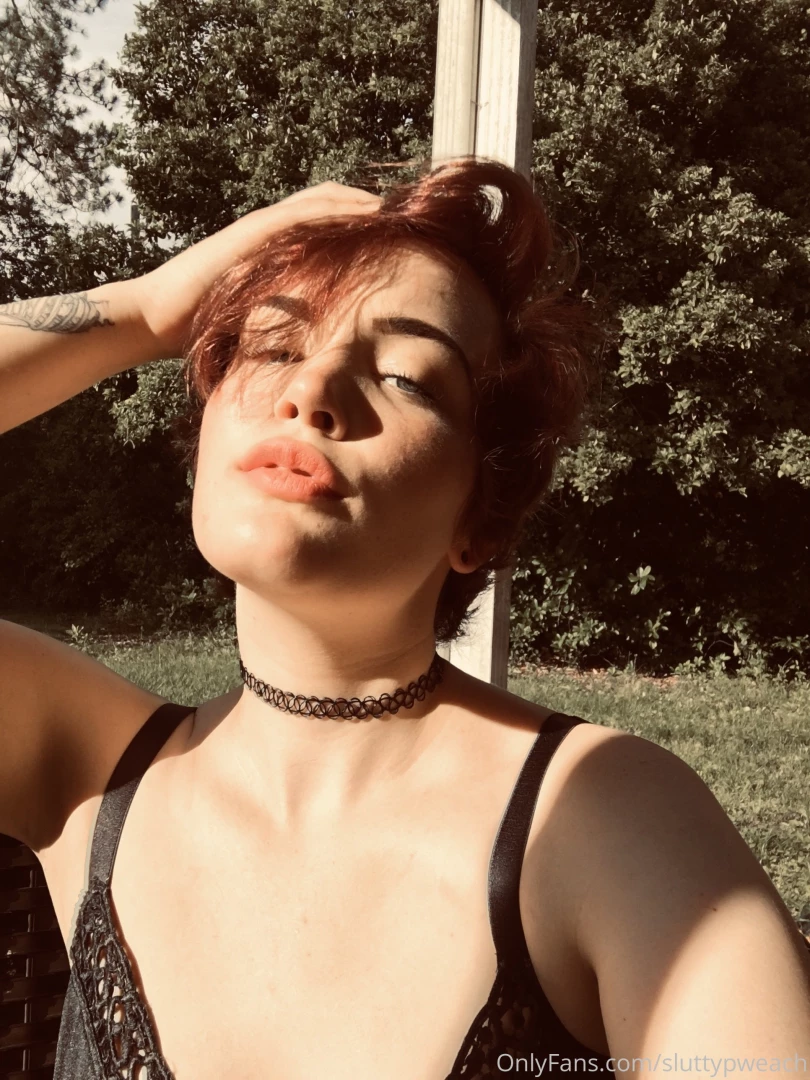 I need suggestions for a new photo set cosplay drop some ideas also on part 2 