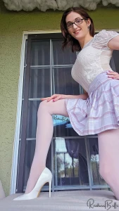 What is your favorite color hose i wear i am partial to white of part 1