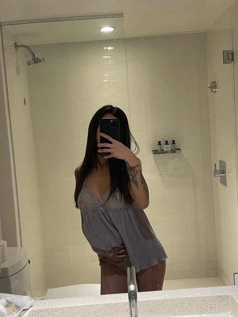 Inbox me and let s sext tonight 