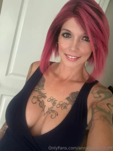 Join my paid onlyfans and check out the video of my live show