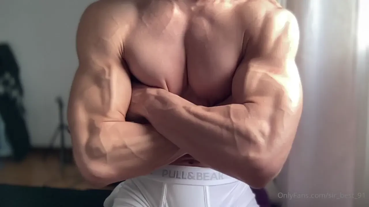 Morning flexing in cb 