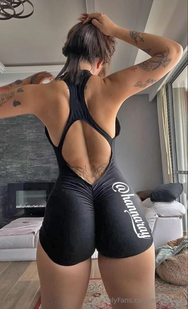 Hanna_ray little tattooed woman with a spectacular ass and a beautiful part 228 