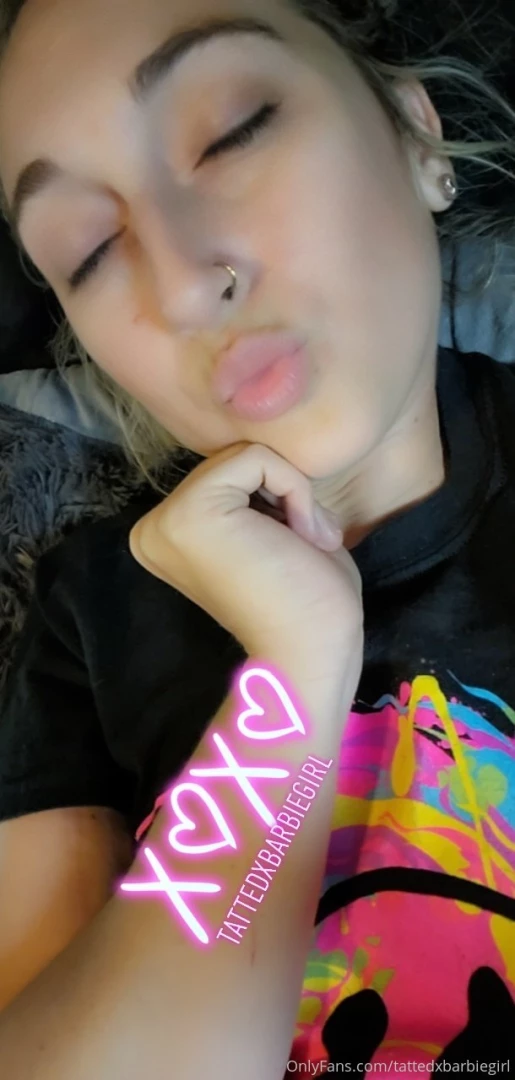 Kisses baby do you miss me 