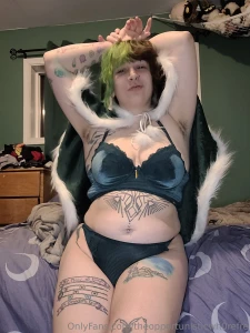 Merry christmas don t forget that my vip is on sale until the new year