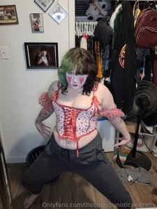 Honk honk have some sexy valenclown boobs and a silly one just for fun