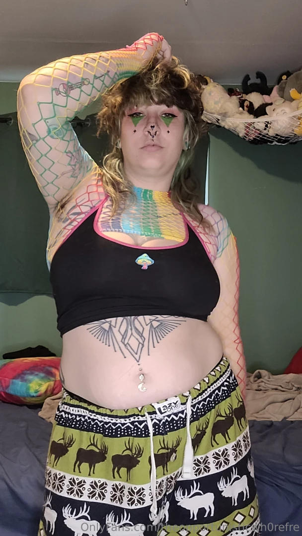 Pregnant hairy clown girl honking near you part 1 