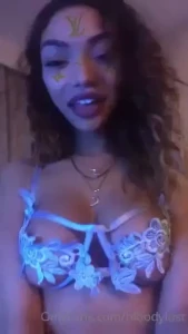 Hi babes get ready for some new content i m so horny this morning