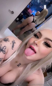 Baddie alert her page is on sale for 6 she s sooo fine crystallhub
