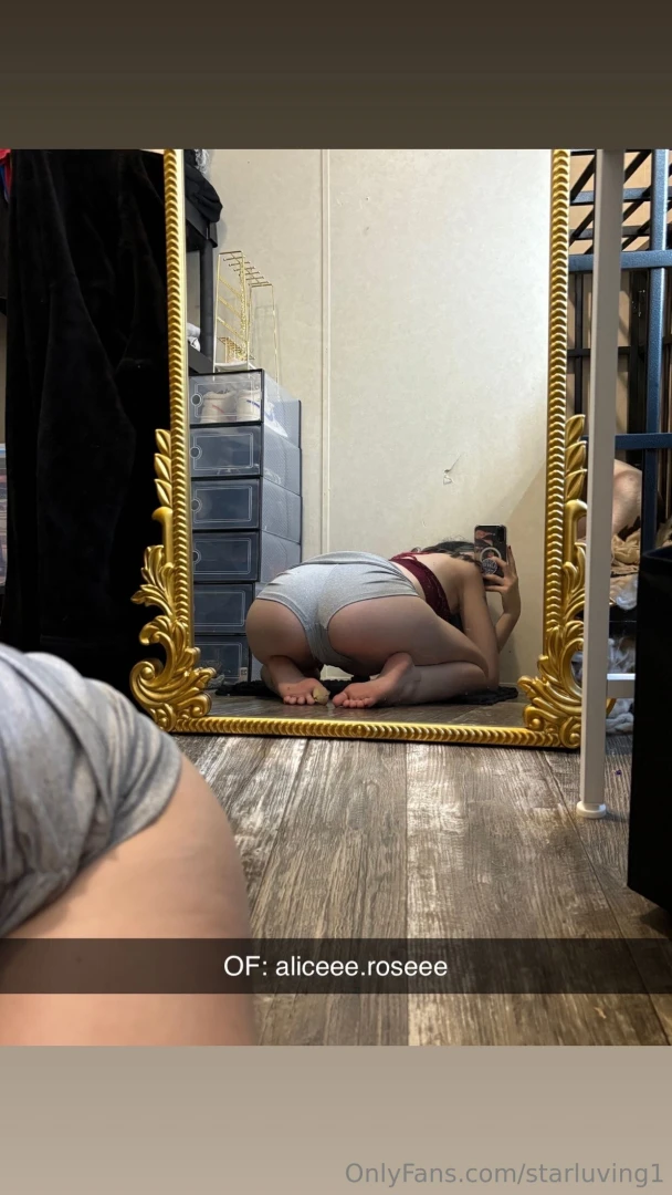 Hot ass sexy milf friend she s pregnant and ready to get fucking 