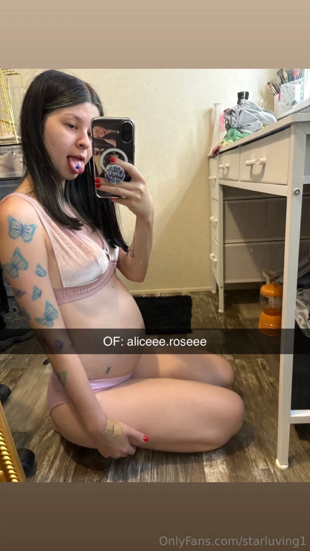 Hot ass sexy milf friend she s pregnant and ready to get fucking part 2 