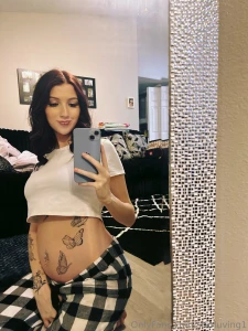 She is just too sexy pregnant sub to her send me a screenshot for