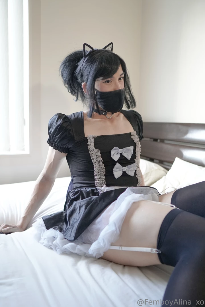 Another maid set for you femboy loving fans out there this outfit by part 4 