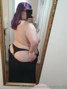 Just a lil butt to brighten your day more to come