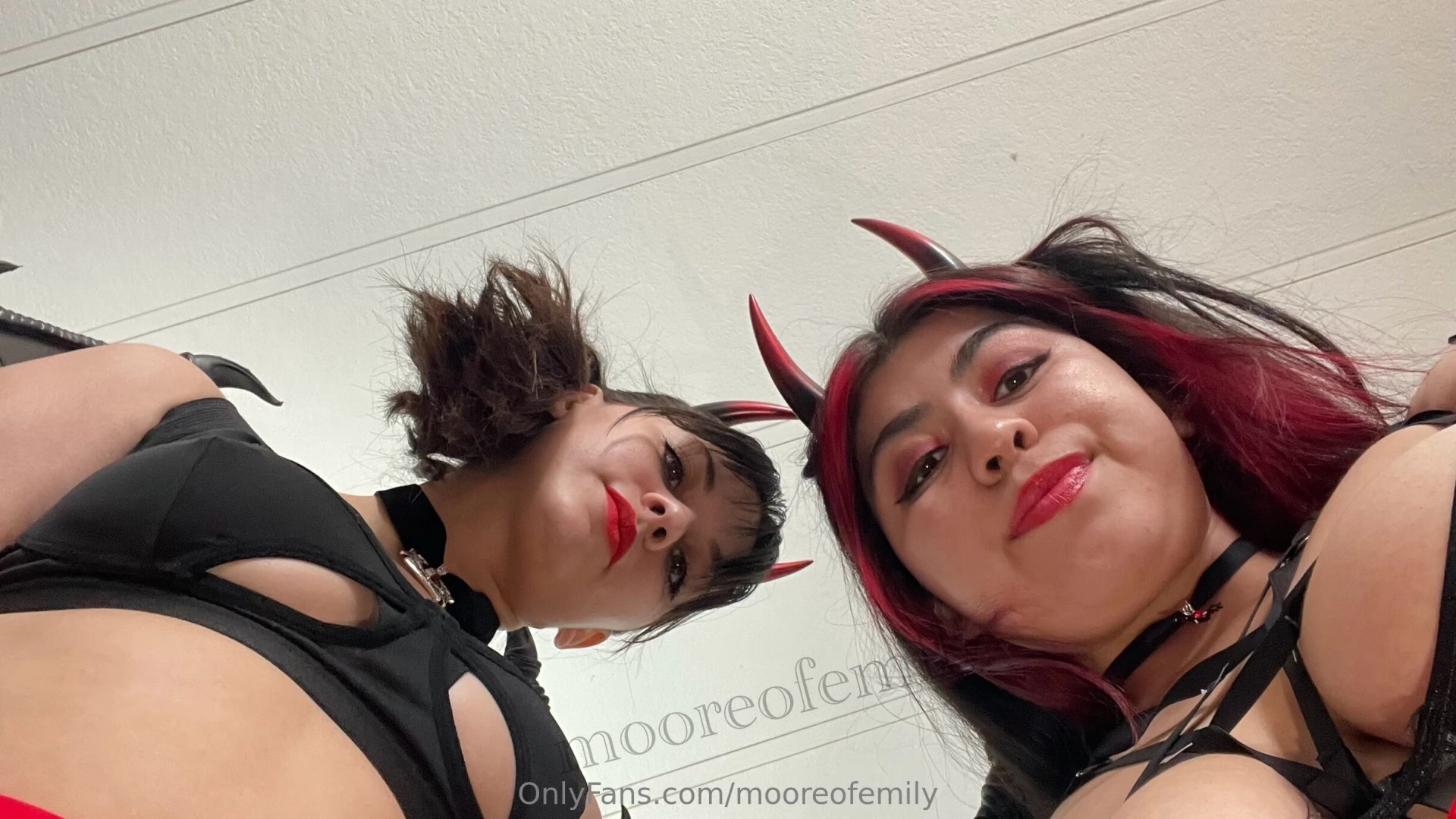 Boo bies two sexy succubi sucking on each other since you weren t on part 2 