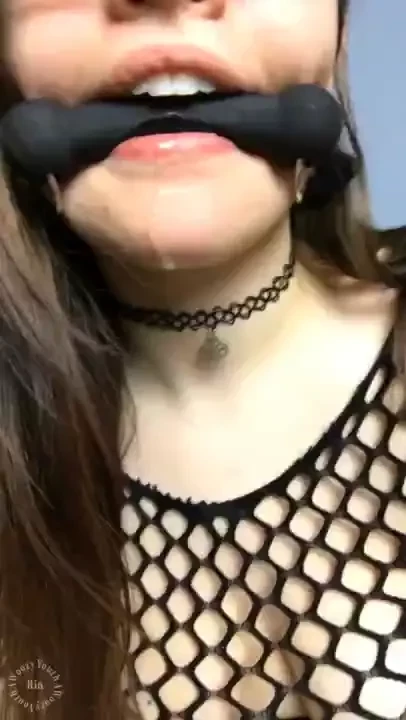 Here s how drooly i was after making myself cum in the video below 