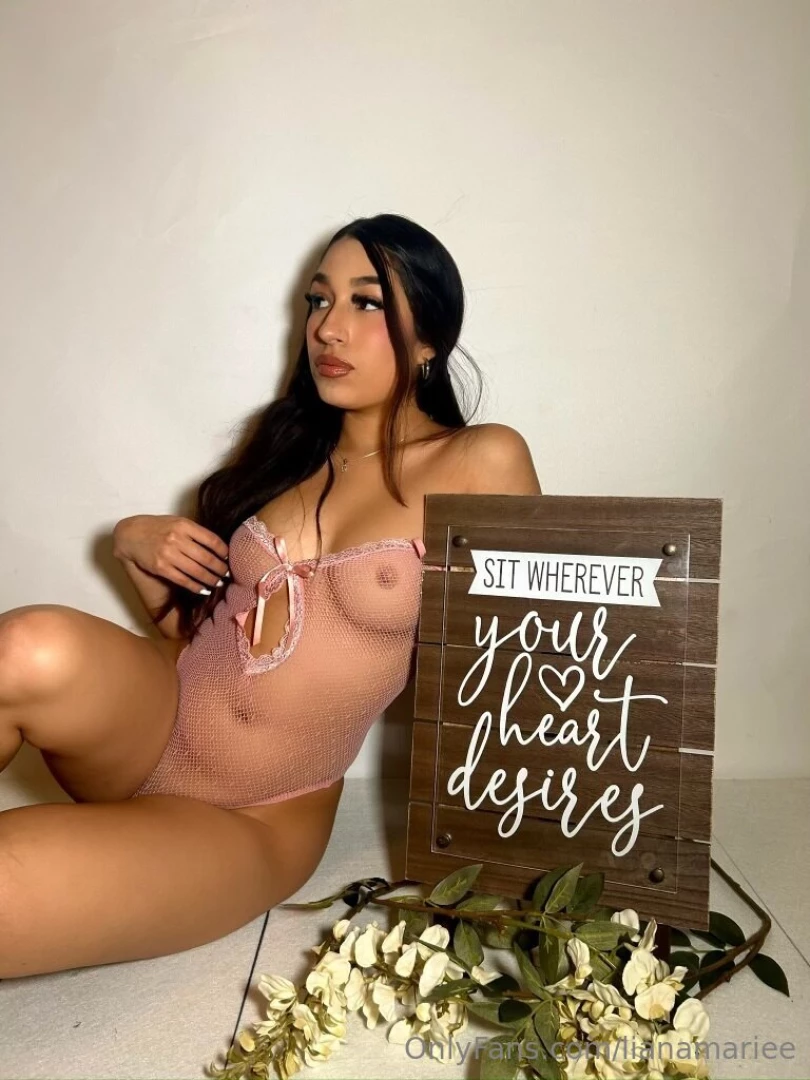 Brand new latina slut ijustneedee just turned 19 and has the wettest 