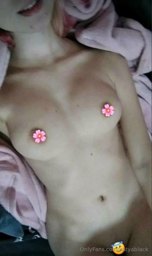 New girl here jenny_shine so hot and so kinky try her here jenny_shine part 68 