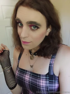 Couple photos for you lovelies i promise things are coming but life is part 1