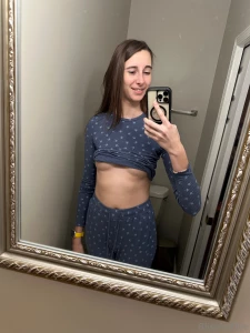 It s a christmas miracle i finally have underboob i noticed while part 2