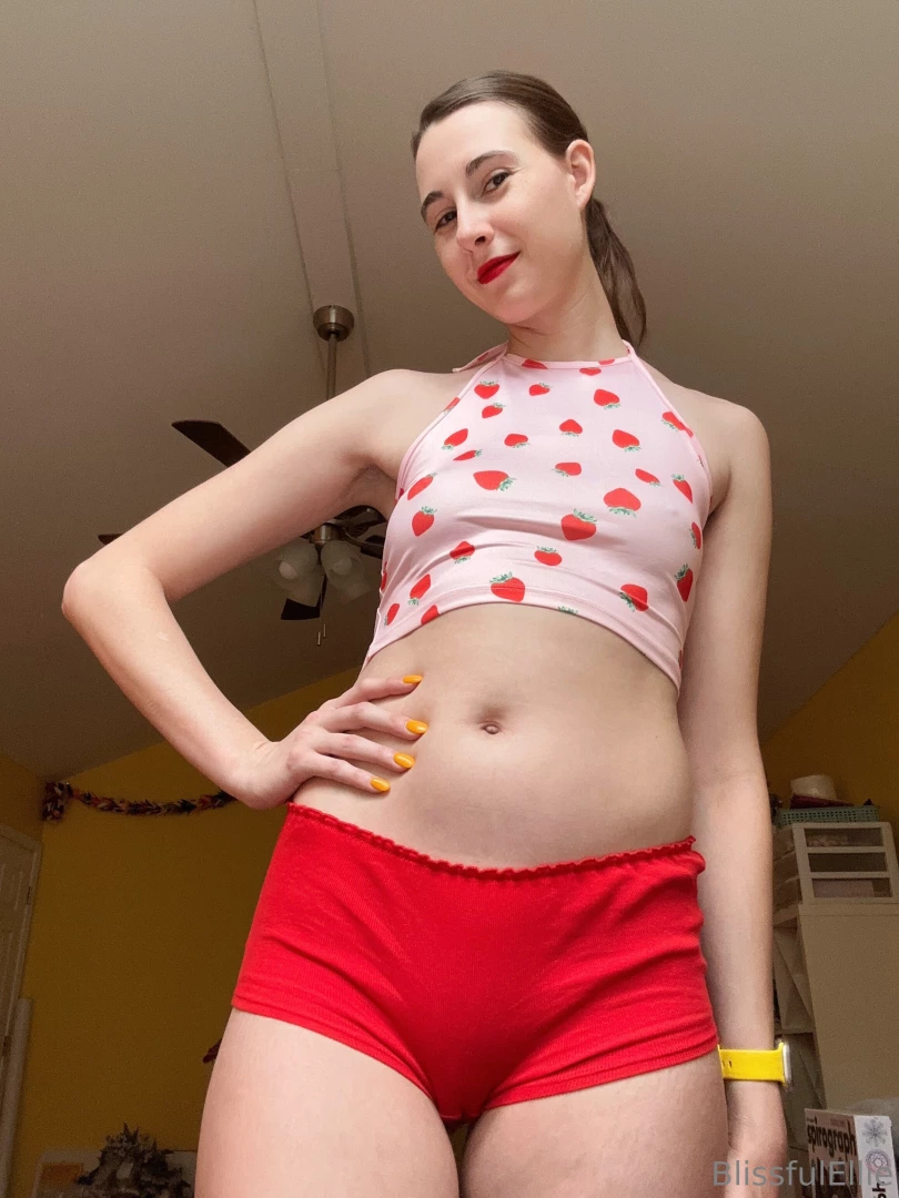 Freebie friday because i feel cute af in these boyshort panties front part 1 