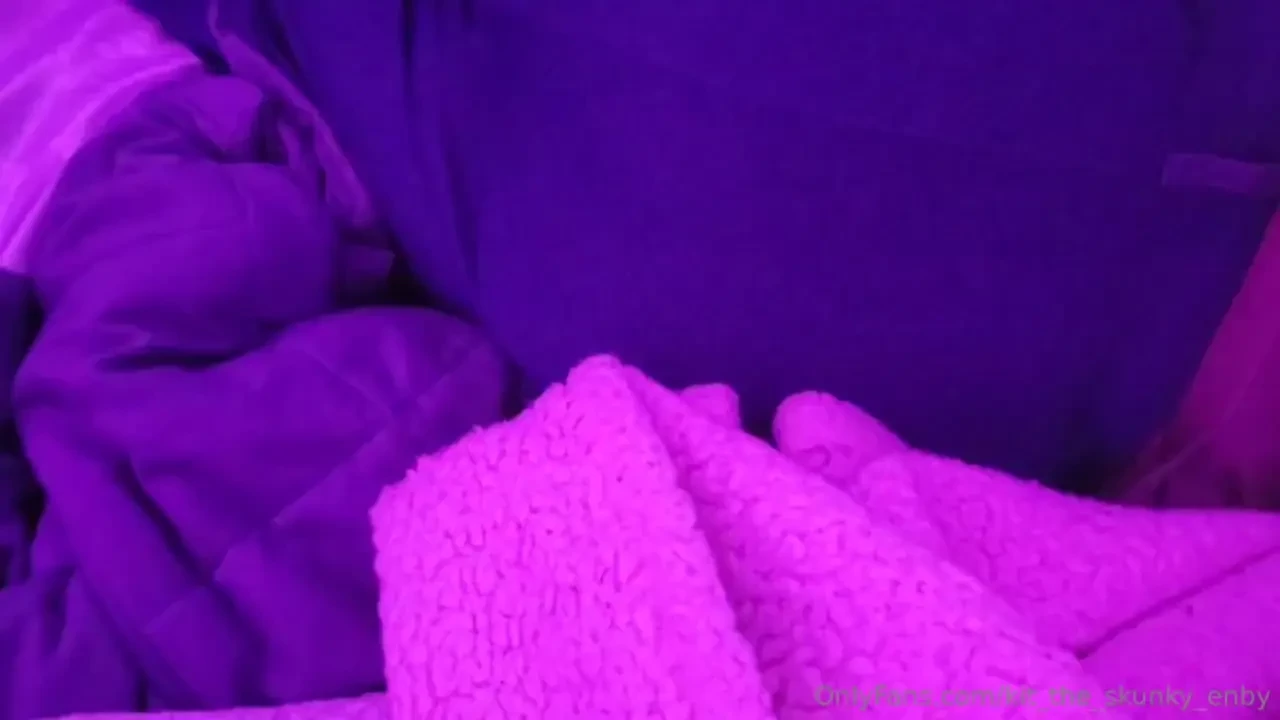 A nice 3 and a half minute long miscellaneous comp just keep breathing 