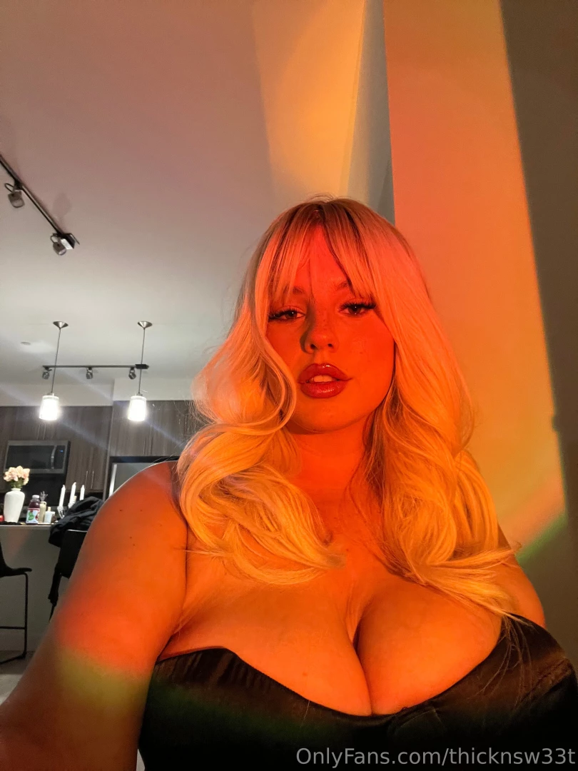 thicknsw33t - Blonde chan is having some -rated fun on my vip page chansg00diesss 