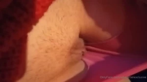 Very raw d just an everyday shot with some red