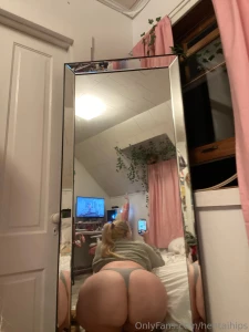 Whos face can i sit my big juicy ass on gt lt part 2